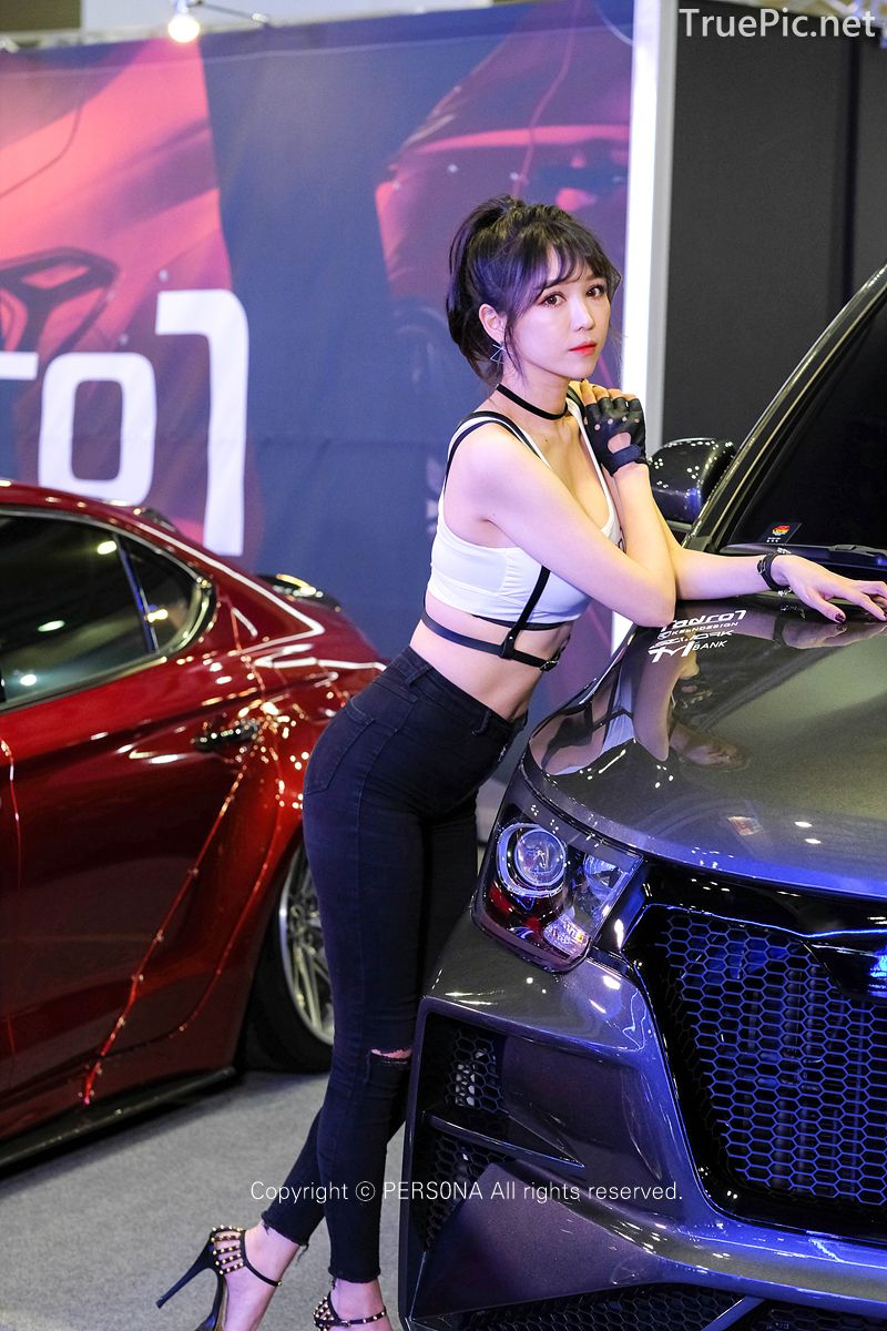 Korean Racing Model - Lee Eunhye - Seoul Auto Salon 2019 - Picture 18
