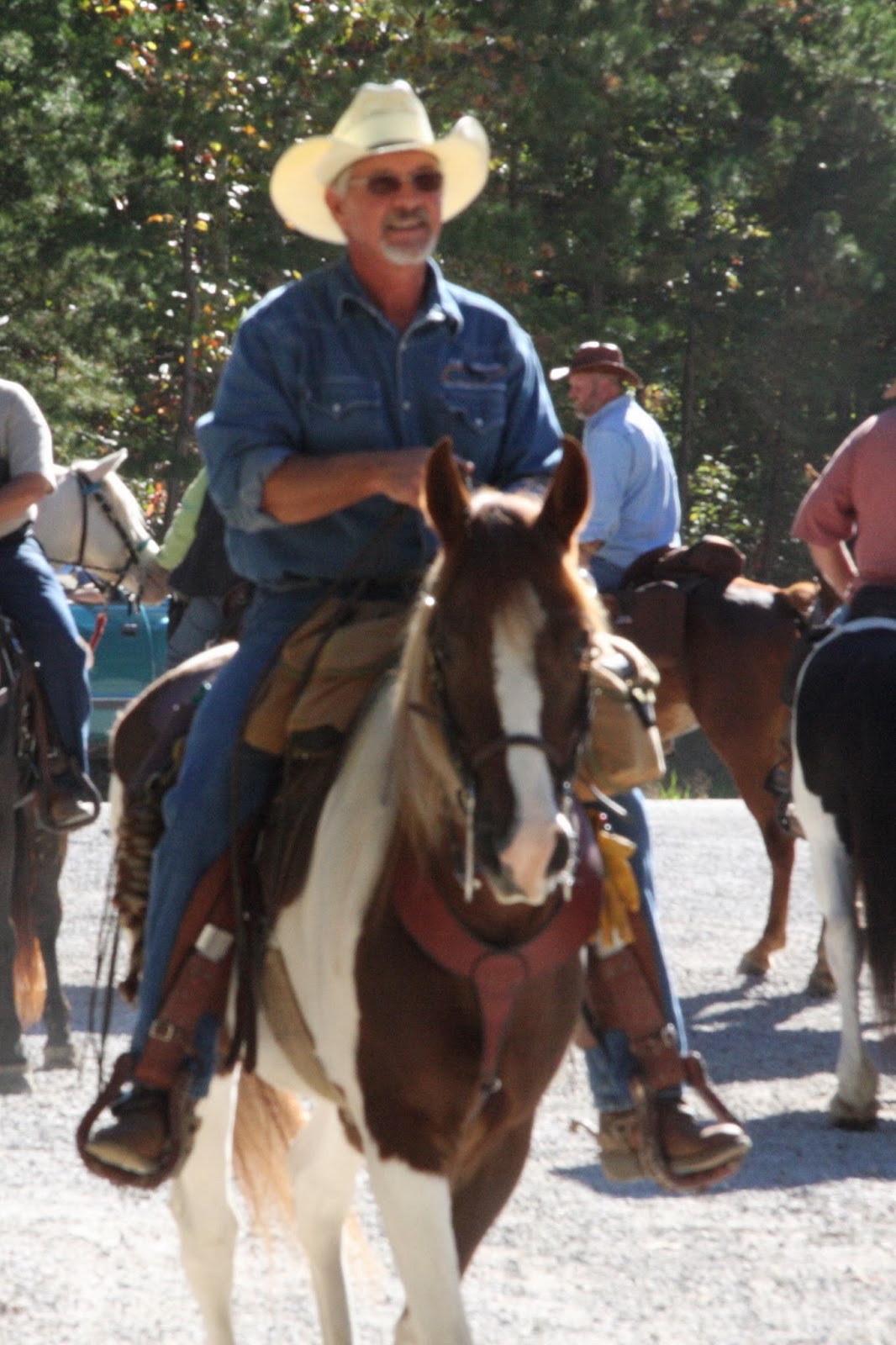 Foxtrotting Trail Riders Of Tennessee