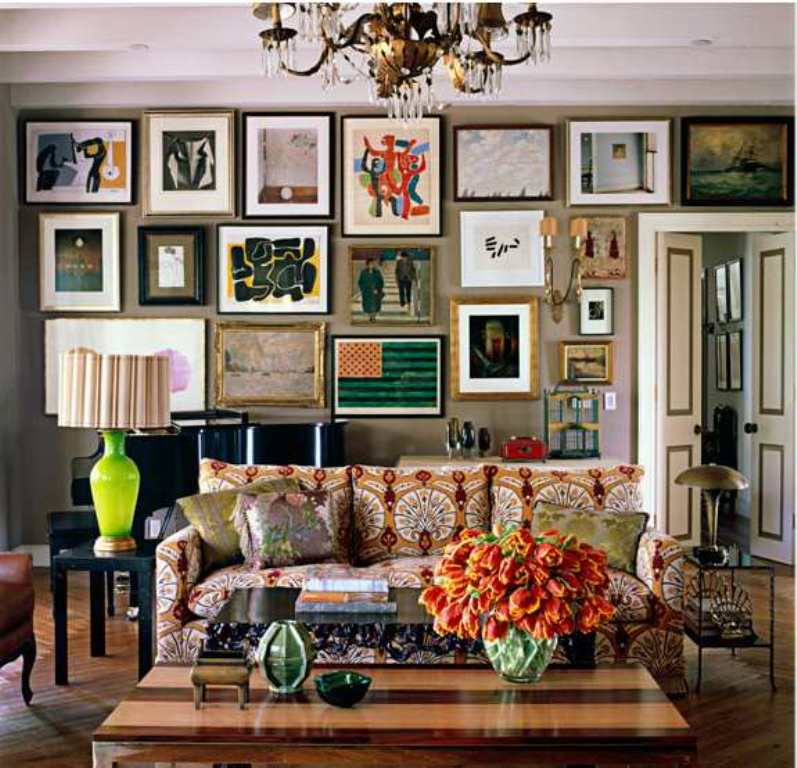 The essence of frenchness: Accumulation,Accumulation,Accumulation!!!!!!!