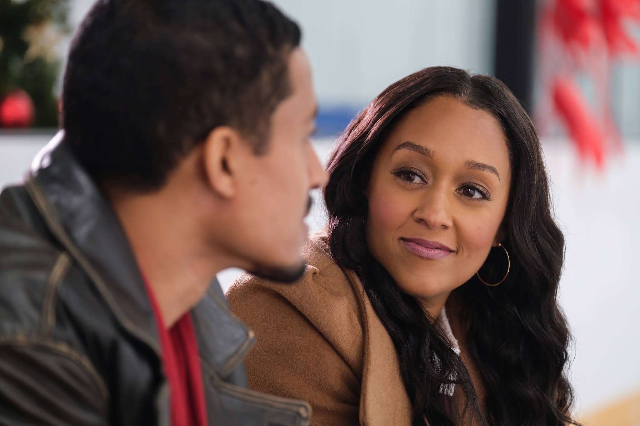 Tia Mowry & Smokey Robinson Star in 'Miracle In Motor City' on Lifetime