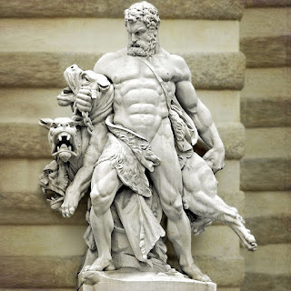 statue of ancient Greek hercules