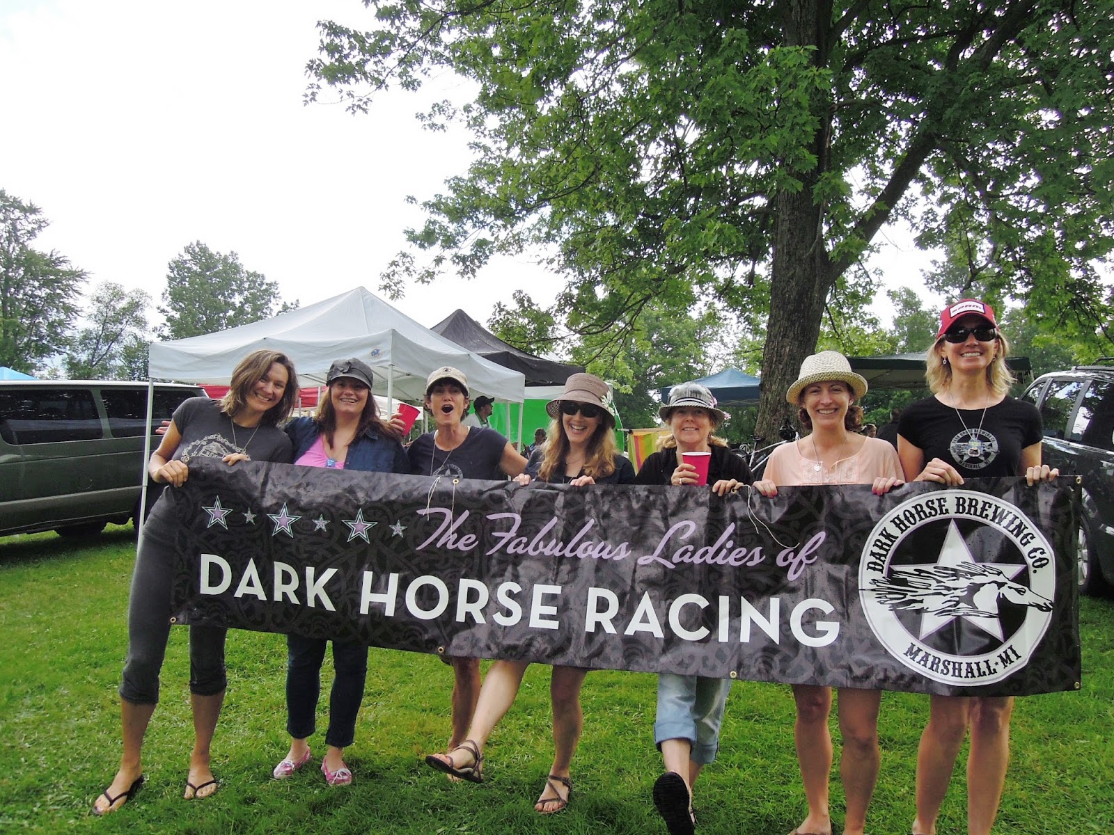 Dark Horse Racing