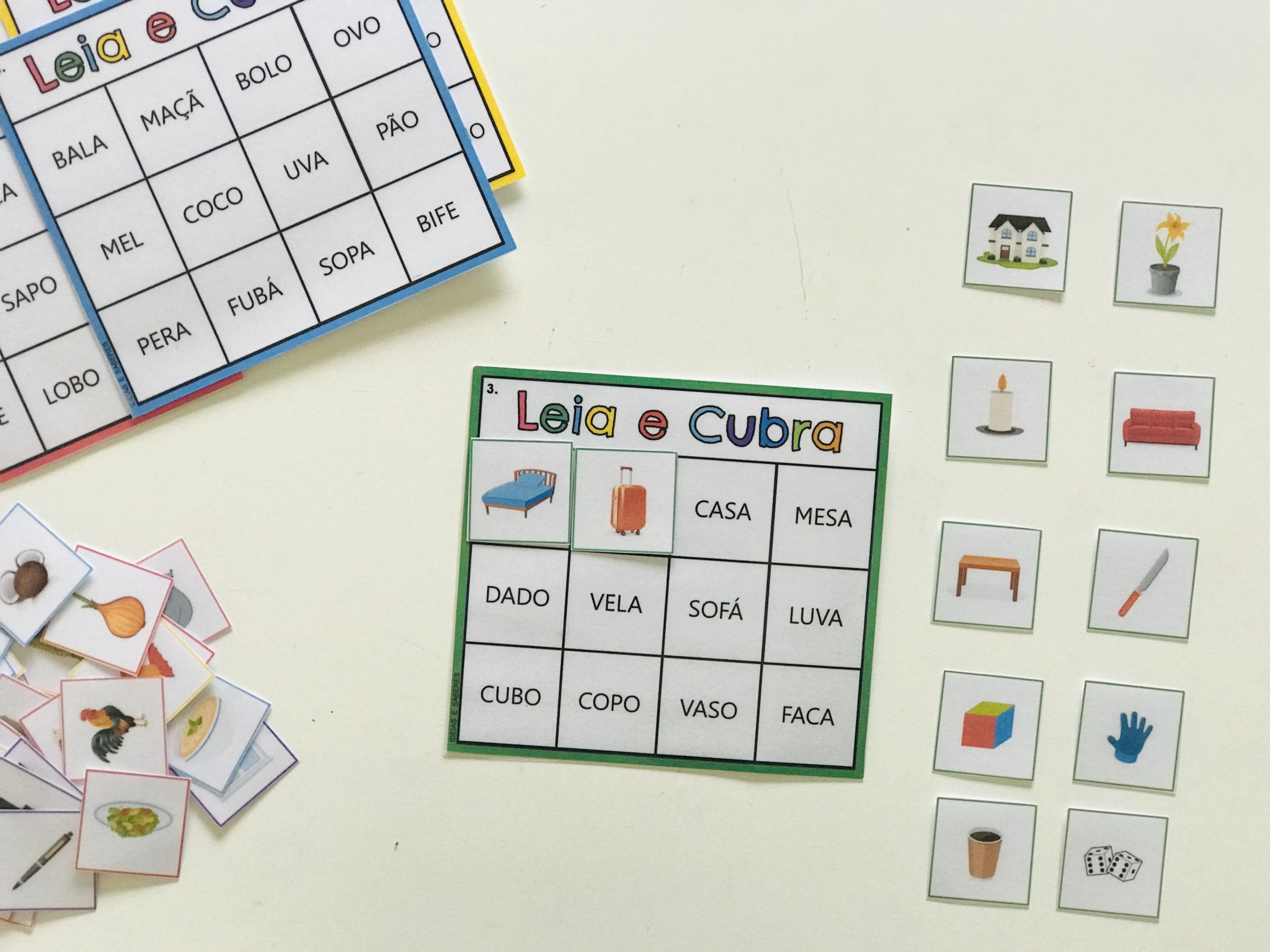 Leia e Cubra, Jogo Pedagógico com 3 Cartelas e 36 cartas, Ideias e  Palavras
