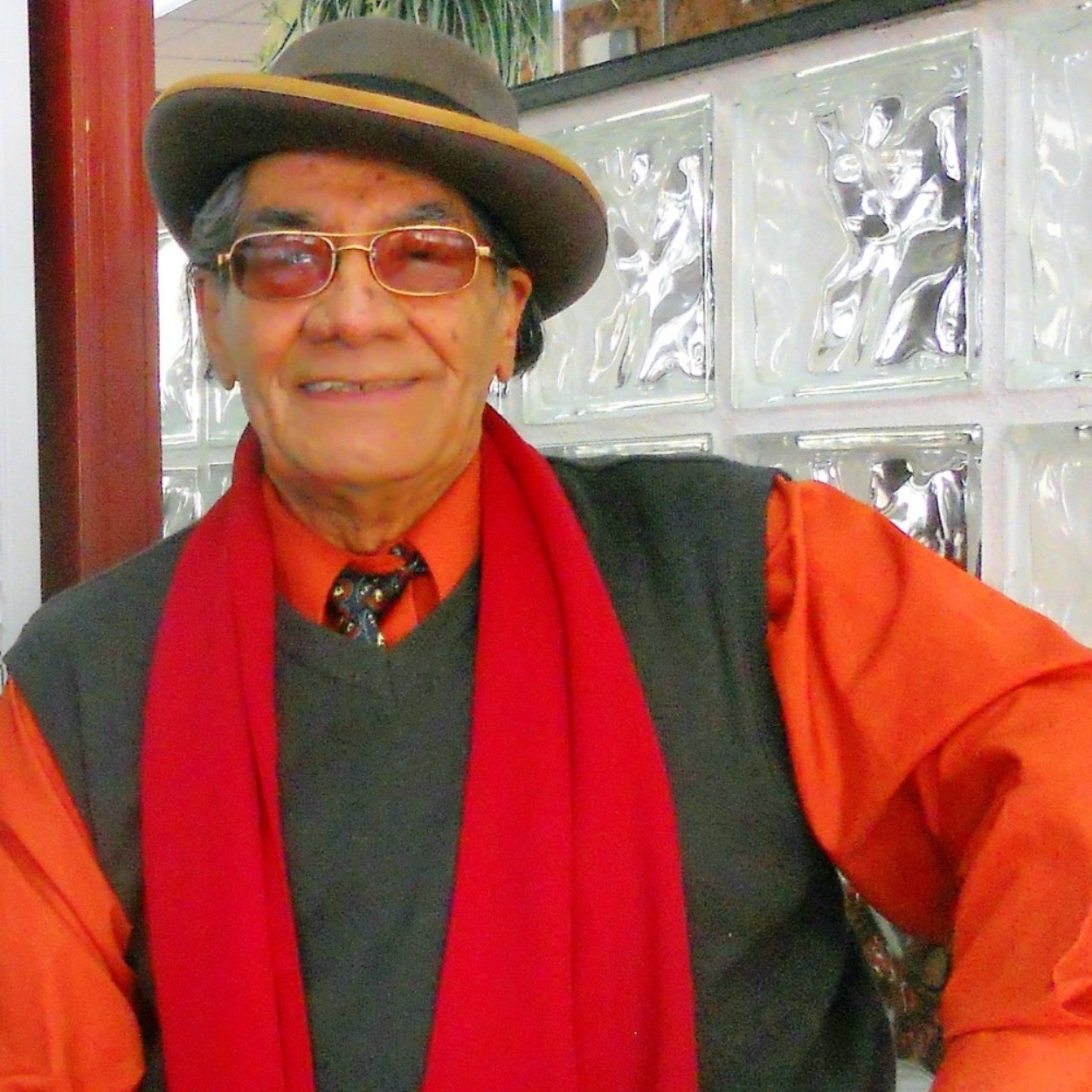 Folklore del NOA EL INDIO ARAUCANO RESEÑA BIOGRÁFICA Y ÁLBUM EL