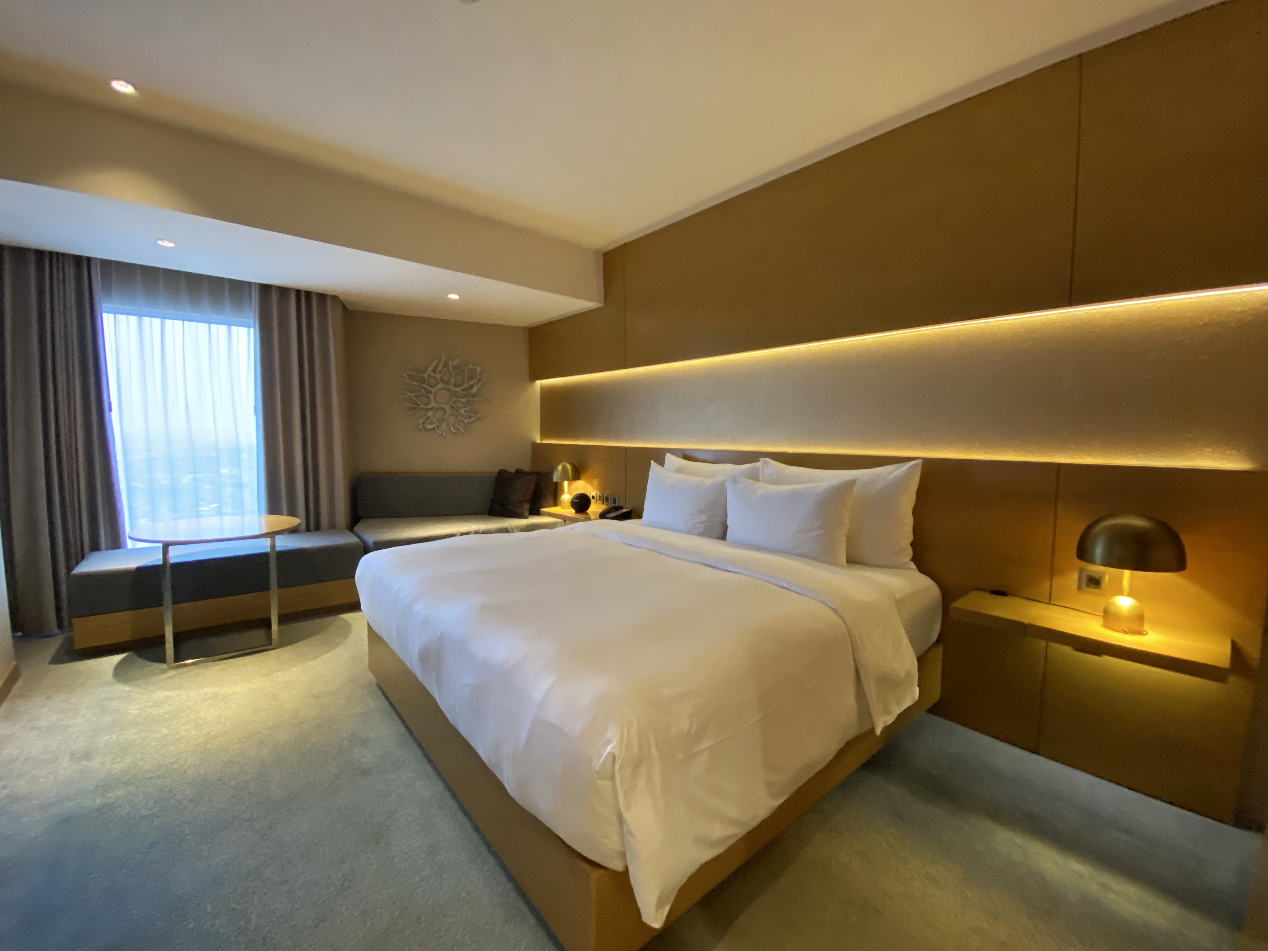 Luxury Hotel di Pusat Kota Surabaya - Vasa Hotel Surabaya - TRAVELER