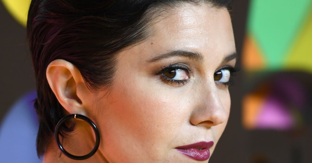 DC COMICS AND ARROWVERSE : Mary Elizabeth Winstead – “Birds of Prey