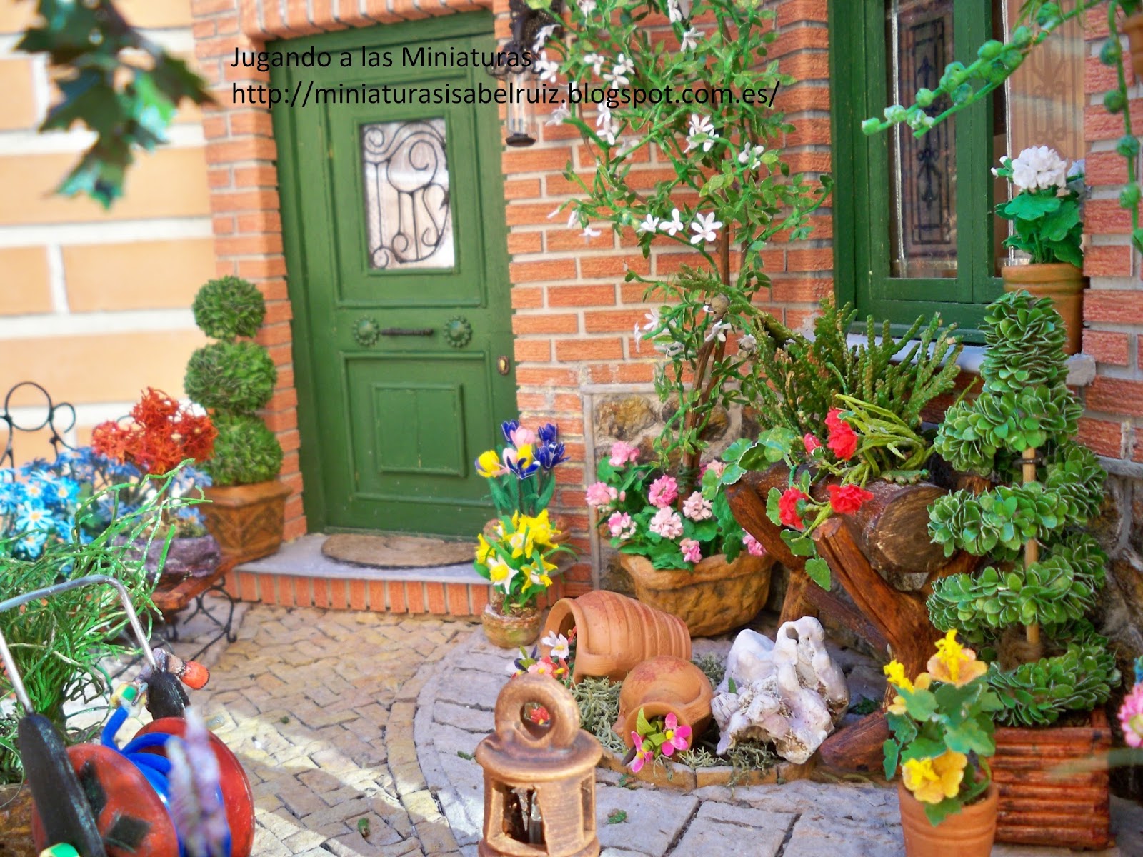 Jugando a las Miniaturas: Mi pequeño Jardín