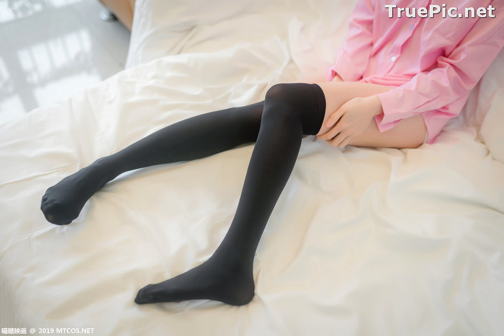 Image [MTCos] 喵糖映画 Vol.022 – Chinese Model – Pink Shirt and Black Stockings - TruePic.net - Picture-4