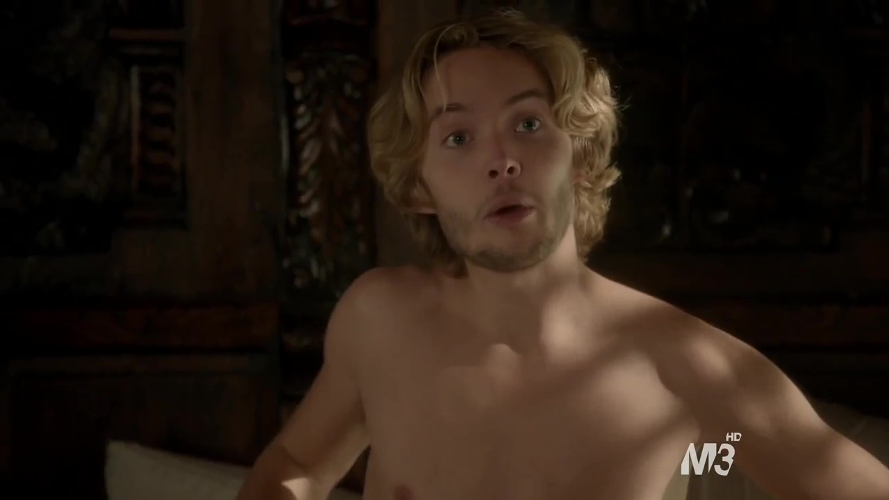 Toby Regbo shirtless in Reign 1-08 "Fated" .