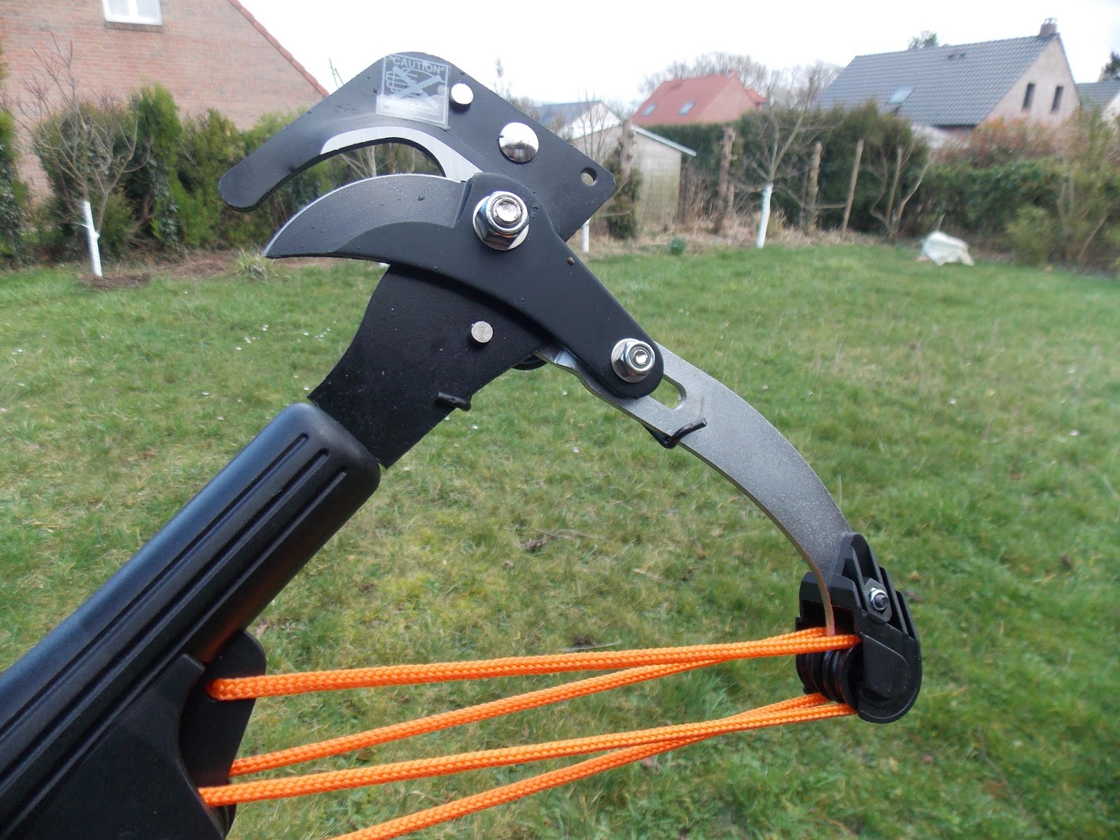 Test de l'échenilloir Solid Fiskars