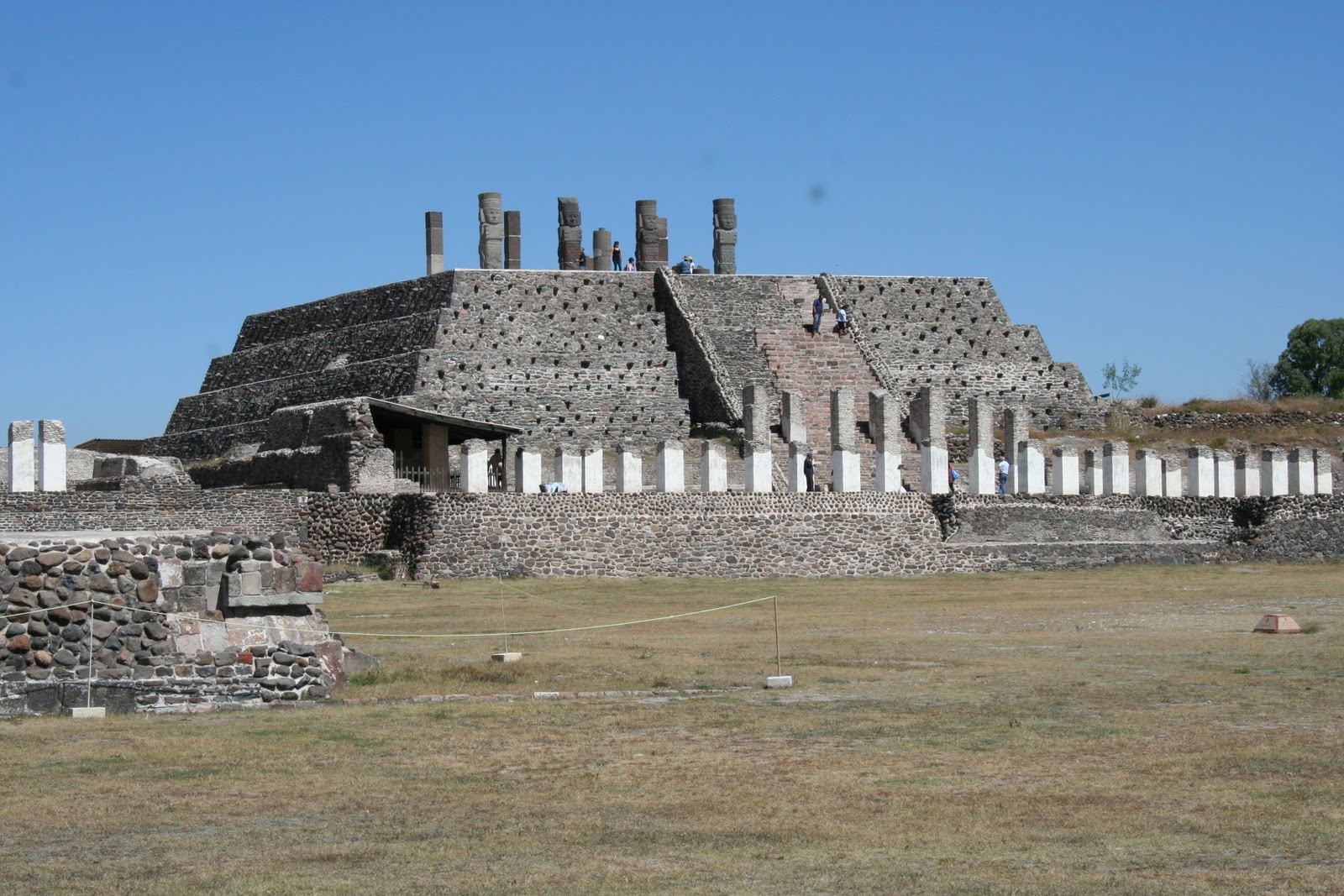ANTROPOLOGÍA EN EL LABERINTO Cultura Tolteca