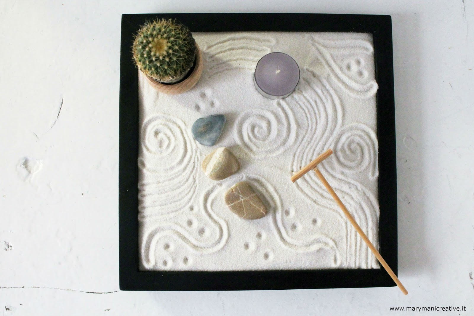DIY-zen-garden-marymanicreative DIY-zen-garden-marymanicreative