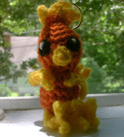 PATORN MINI TORCHIC (POKEMON) AMIGURUMI 2070