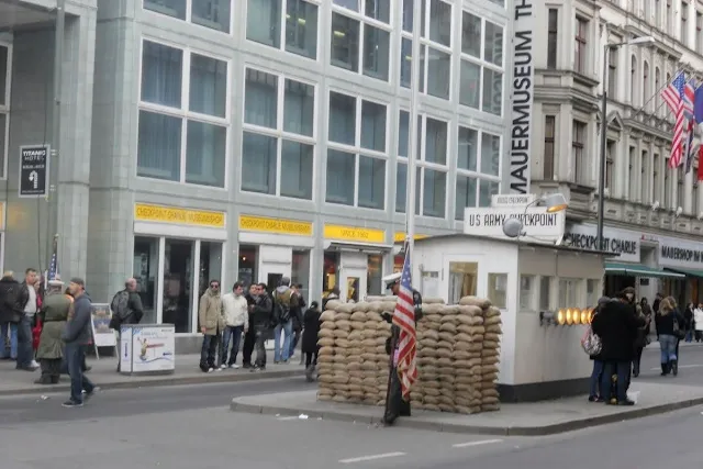 2 Days in Berlin: Checkpoint Charlie