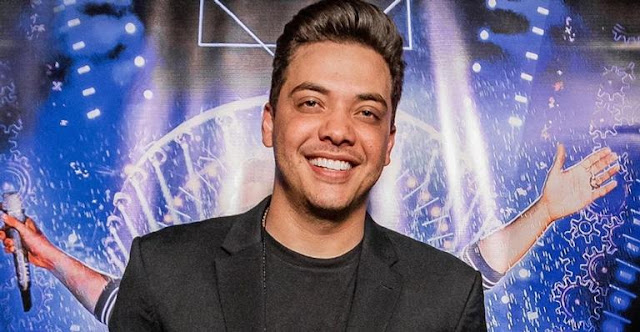 Show de Wesley Safadão é interrompido por pedido de casamento de fã