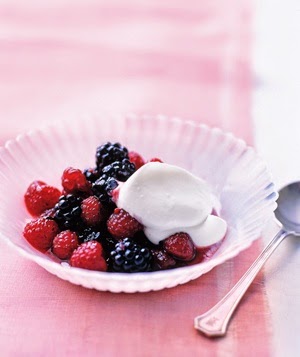 Gina’s Italian Kitchen: Berries and Coconut Cream