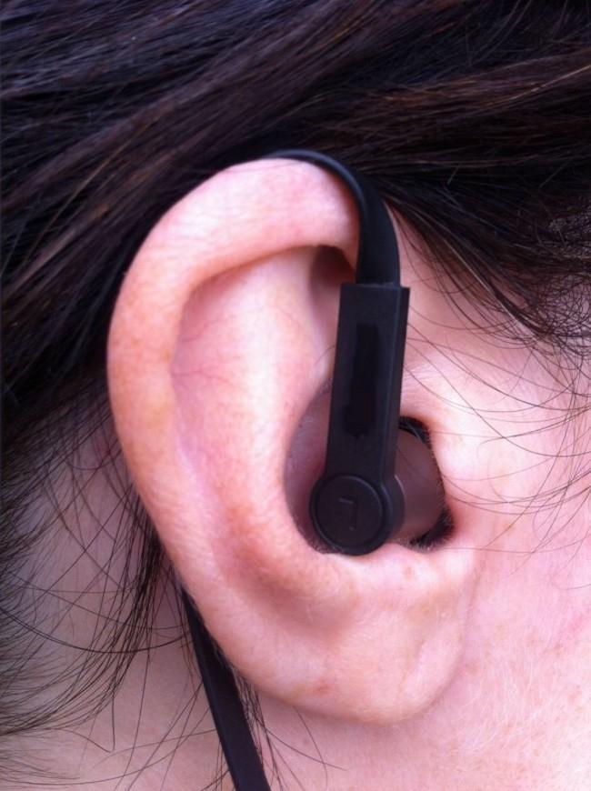 Encyclopedia of Medicine Earphone Use Can Damage Your Ears