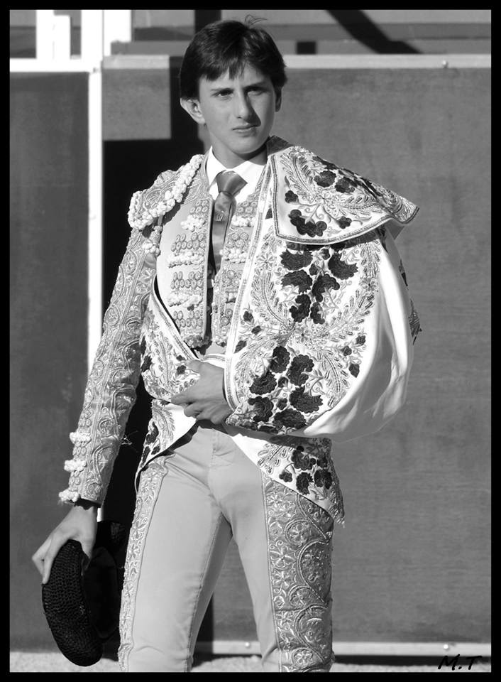 CIRCULO TAURINO DEL CENTRO: ANDRES ROCA REY HOY EN MEDELLIN