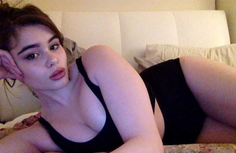 12. Barbie Ferreira.