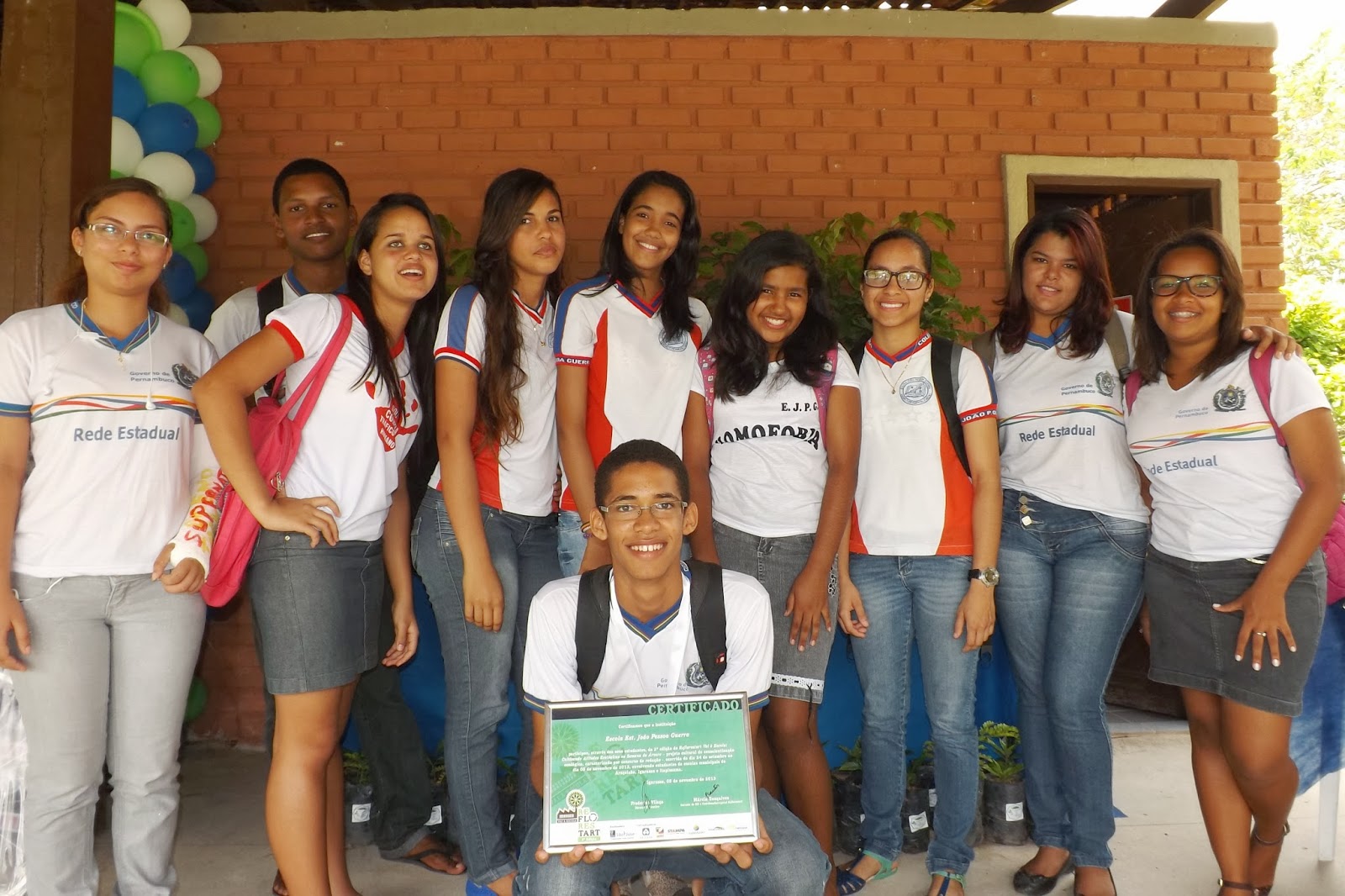 Suponha Que Dois Alunos Fizeram Um Concurso