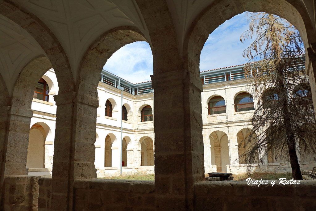 Claustro pequeño de san Juan de Ortega