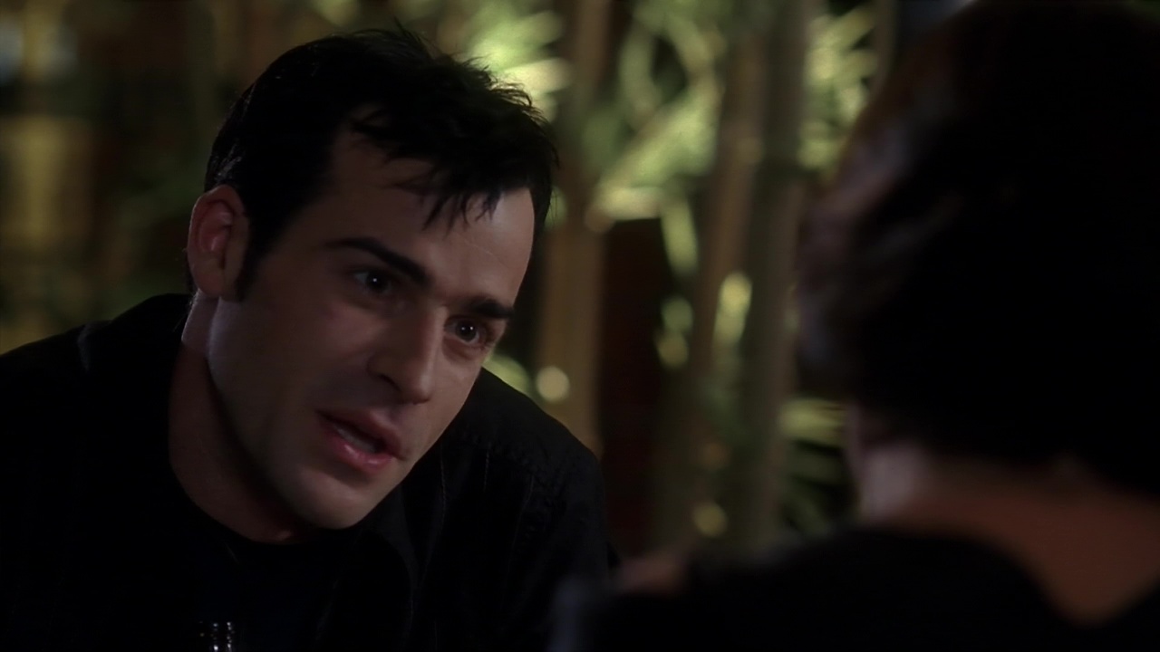 Justin Theroux nude in Six Feet Under 4-02 "In Case Of Rapture" .