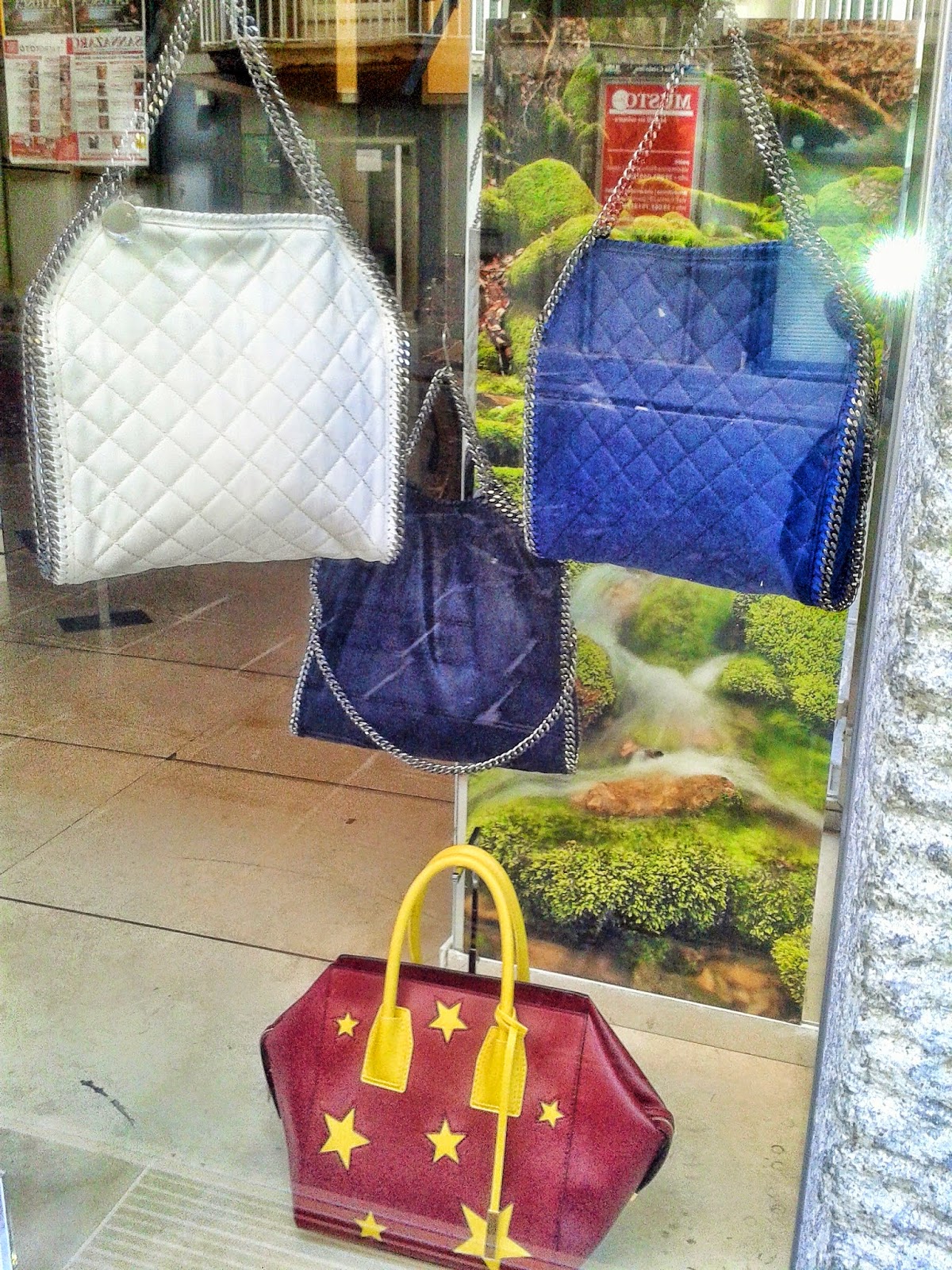 Le amiche della moda Galiano Boutique Napoli, via Calabritto