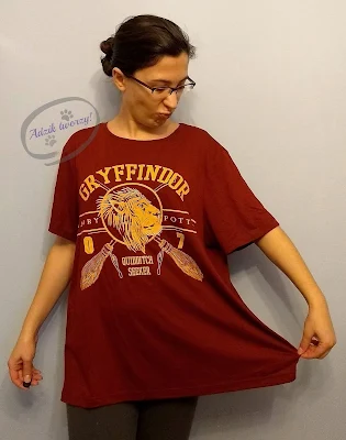 Adzik tworzy - DIY bluzka trapezowa z przeróbki t-shirtu