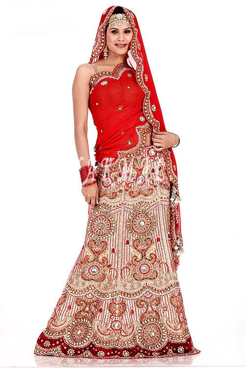 Pakistani Wedding wear Indian Bridal suits Pakistani Bridal dresses