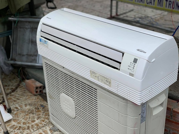 Mua ban may lanh cu Daikin gia re nhat TPHCM