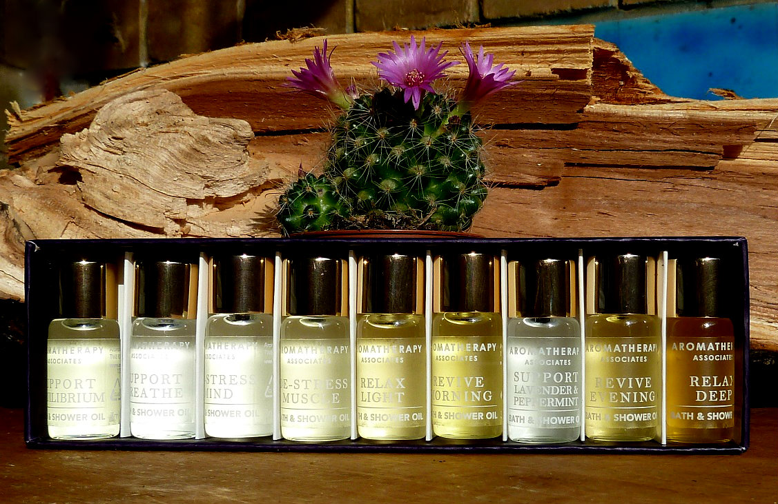 Beauty Unearthly Aromatherapy Associates Miniature Bath and Shower Oil