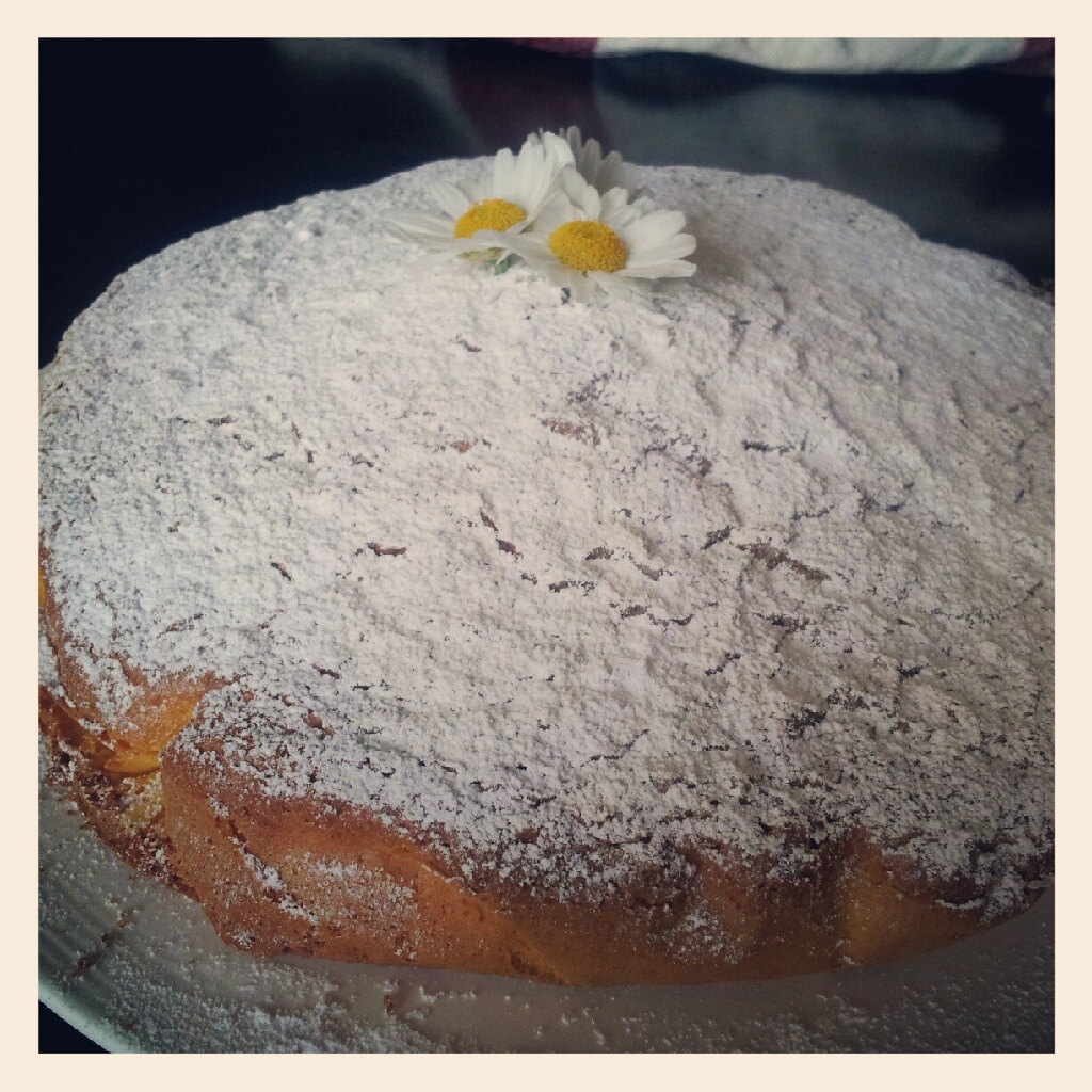 Tuscany In a nutshell Margherita Cake Sponge Daisy Cake Torta Margherita