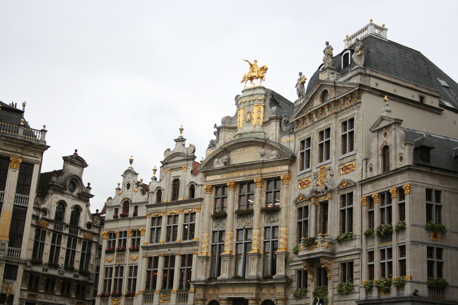 Alstublieft October 2011