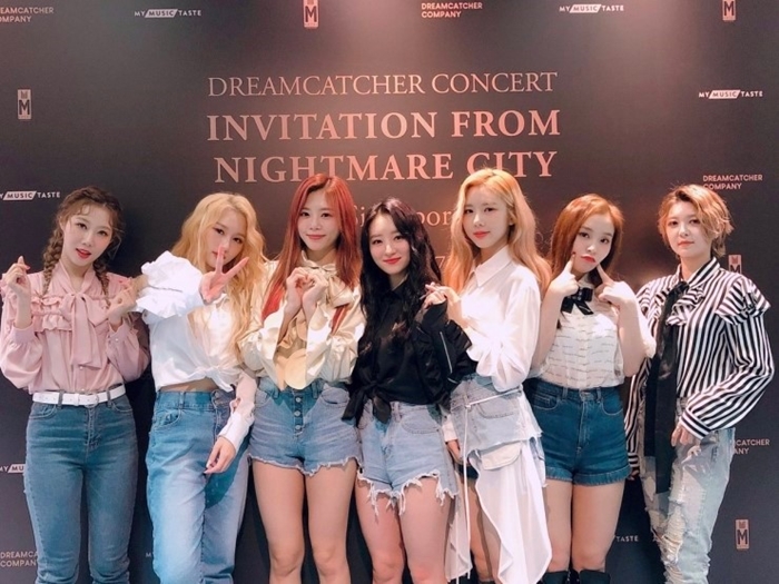 오늘로 딱 데뷔 900일 맞은 아이돌 | 인스티즈