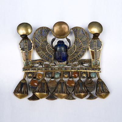 Tutankhamun Pectoral with the Throne Name
