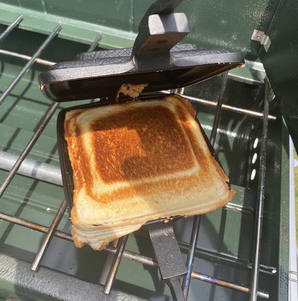 即発送可能】【即発送可能】OIGEN オイゲン ホットサンドクッカー 南部