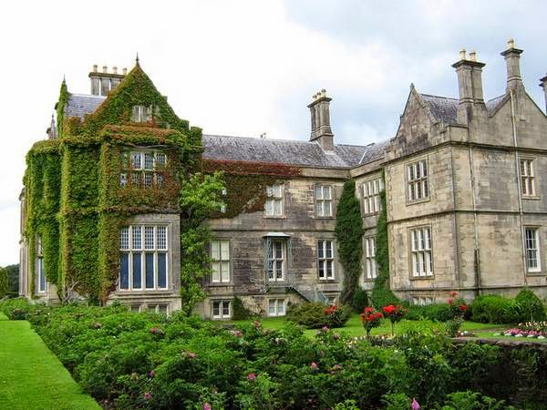 Killarney National Park - the oldest Ireland castle gardens