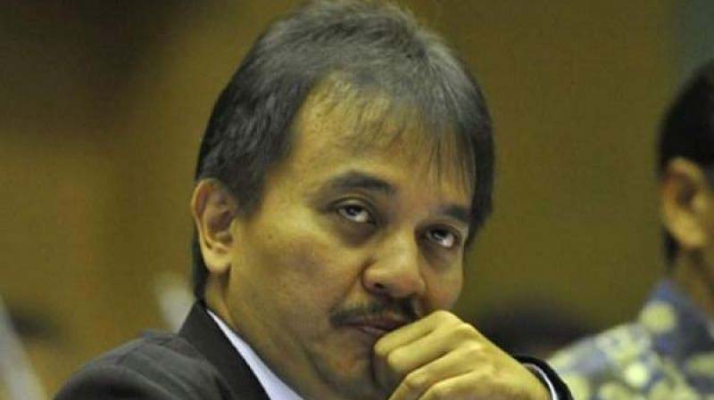 Roy Suryo: Proyek Kereta Cepat Benar-benar Kecebong Roy Suryo: Proyek Kereta Cepat Benar-benar Kecebong