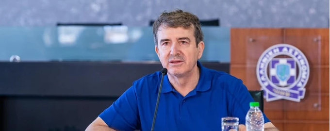 Μένει ή φεύγει ο Χρυσοχοΐδης στον ανασχηματισμό;