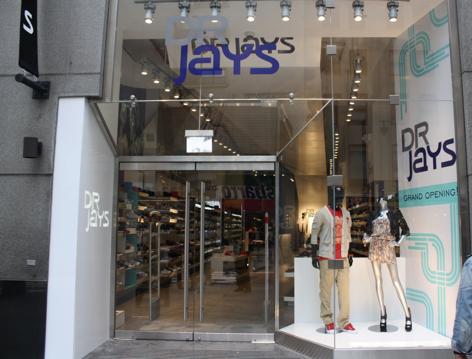 Dr. Jays Stores New Dr Jay's Flagship Store Midtown Manhattan InStore