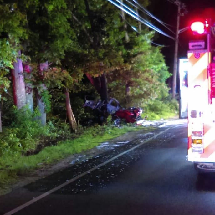 Hefkervelt 2 Dead in Lakewood car Crash