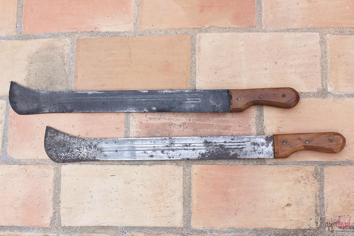 Restaurando unos machetes A Place For My Head by Irene.ganma