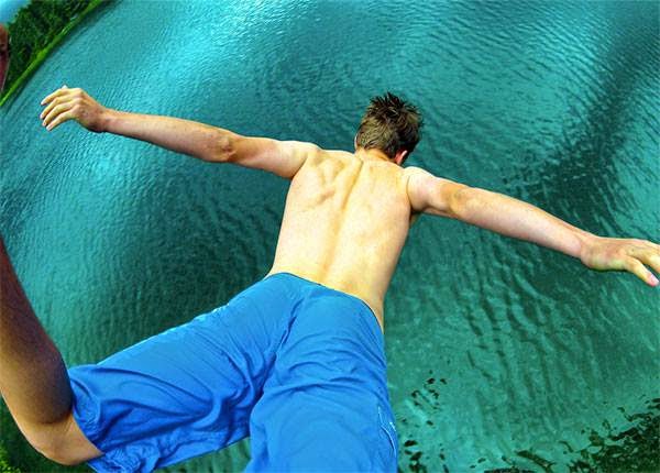 Βουτιές - Dives