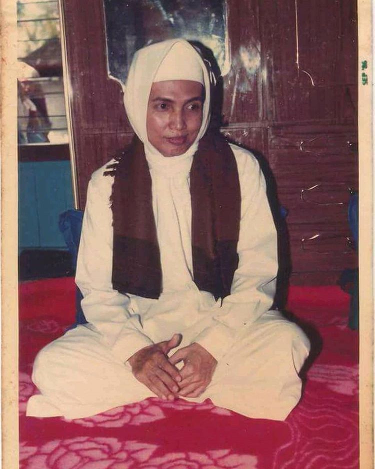 Kisah Syekh Asrori Dan Santri Jin Kumpulan Cerita