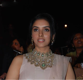 Hot Bollywood Actress Asin latest event Photo Gallery3
