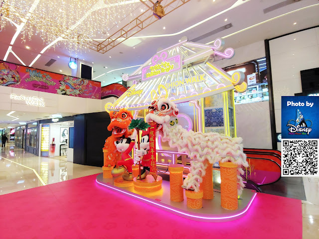 Fashion Walk “Mick” the Holidays Bright 迪士尼 Mickey Mouse 紅A X INCREDIBLE, FDMTL Tokyo Japan
