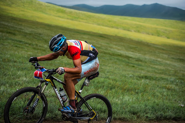 Continua el dominio Mongol en la Segunda etapa de la Mongolia Bike Challengue