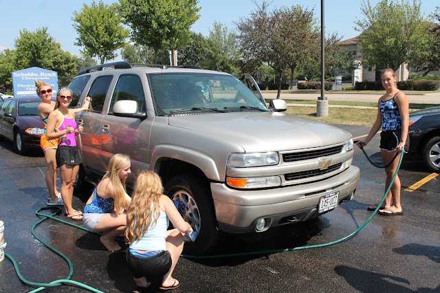 NHS Rocket Swimming and Diving Team: Car Wash Fun!