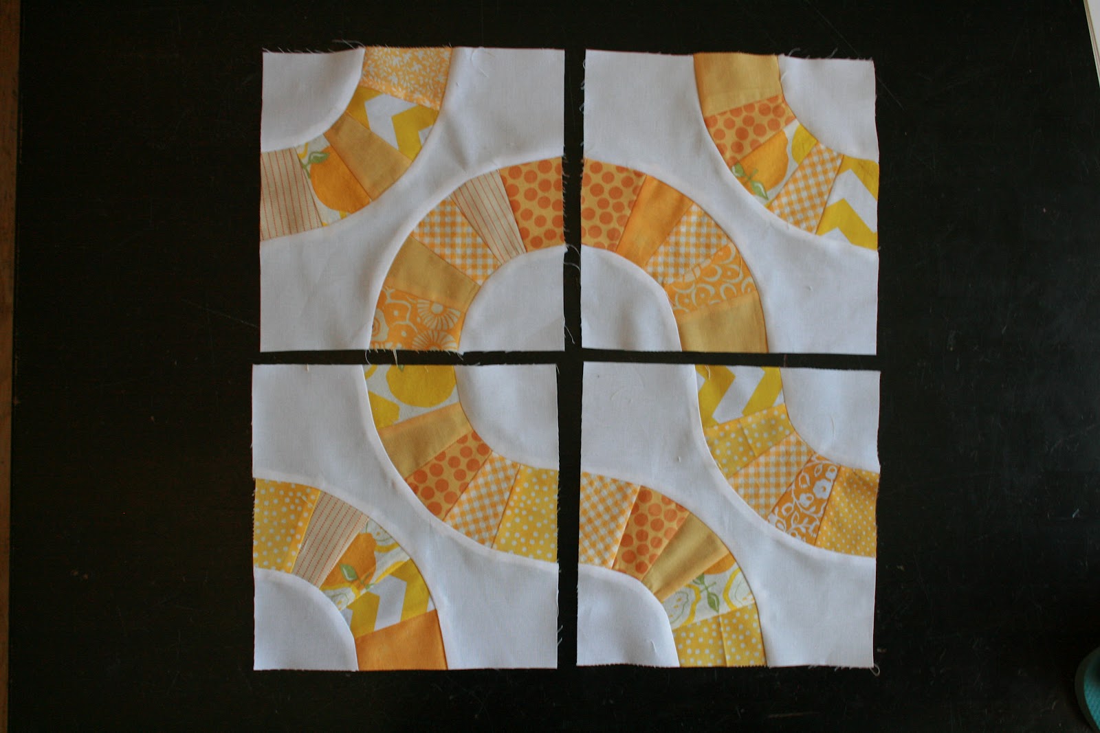 leedle deedle quilts: EZ Dresden Ruler post 2 - the Snake Trail Tutorial