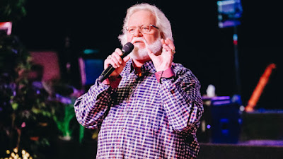 Pendeta Yang Menubuatkan Kondisi 'Semacam-Wabah' Tahun Ini, Sekarang Mengatakan Paskah Ini Akan Menjadi 'Paskah Sejati'